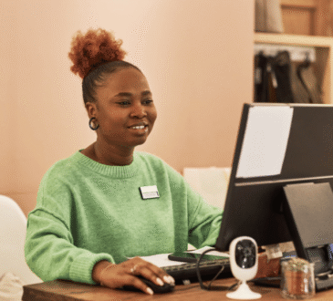 Offre d’emploi Caissière – SENSEEDS à Dakar (CDD/CDI)